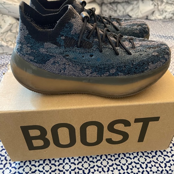 Yeezys - Picture 2 of 4